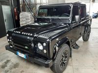 Usata Land Rover Defender SE 122 CV (89 kW) 2010 Nero SUV