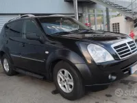 Usata SsangYong Rexton II 165 CV (121 kW) 2008 Nero SUV