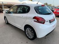Usata Peugeot 208 Allure 82 CV (60 kW) 2018 Bianco Utilitaria