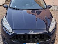 Usado Ford Fiesta 92 HP (67 kW) 2013 Azul Sedan