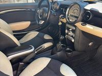 Usata Mini Cooper D 109 CV (80 kW) 2009 Nero Utilitaria