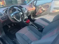 Usata Ford Fiesta 97 CV (71 kW) 2010 Nero Berlina