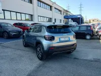 Usata Jeep Avenger Longitude 101 CV (74 kW) 2024 Grigio SUV