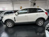 Usata Opel Antara Cosmo 150 CV (110 kW) 2010 Bianco SUV