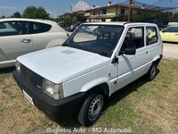 Usata Fiat 750 33 CV (24 kW) 1989 Bianco Berlina