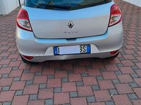 Usata Renault Clio II 75 CV (55 kW) 2011 Grigio Berlina