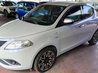Usata Lancia Ypsilon 69 CV (50 kW) 2017 Blu/azzurro Utilitaria