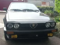 Usata Alfa Romeo GTV 120 CV (88 kW) 1983 Grigio Coupé