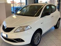 Usata Lancia Ypsilon Gold 86 CV (63 kW) 2013 Bianco Utilitaria