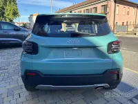 Usata Jeep Avenger Altitude 101 CV (74 kW) 2024 Blu/azzurro SUV
