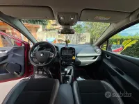 Usata Renault Clio 78 CV (57 kW) 2017 Rosso Utilitaria