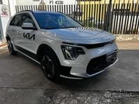 Usata Kia e-Niro 150 kW (204 CV) 2022 Bianco SUV