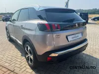 Usata Peugeot 3008 Allure 131 CV (96 kW) 2017 Grigio artense SUV