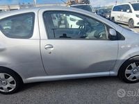 Usata Toyota Aygo 68 CV (50 kW) 2009 Grigio Utilitaria