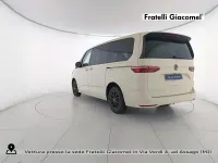 Usata VW Multivan Life 150 CV (110 kW) 2024 Bianco Monovolume