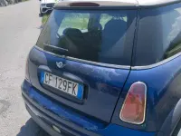 Usata Mini ONE 90 CV (66 kW) 2002 Blu Utilitaria