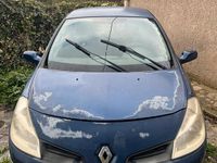 Usata Renault Clio II 85 CV (62 kW) 2006 Blu Berlina