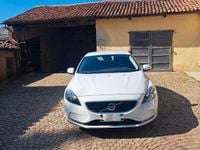 Usata Volvo V40 120 CV (88 kW) 2015 Station wagon