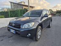 Usata Toyota RAV4 136 CV (100 kW) 2006 SUV