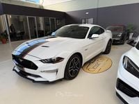 Usata Ford Mustang GT Fastback 449 CV (330 kW) 2022 Bianco Coupé