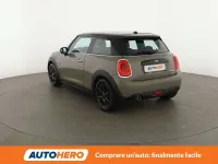 Usata Mini Cooper D 116 CV (85 kW) 2019 Verde Utilitaria
