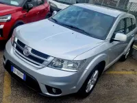 Usata Fiat Freemont Lounge 170 CV (125 kW) 2013 Argento SUV