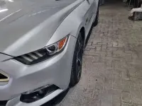 Usata Ford Mustang 305 CV (224 kW) 2015 Argento Cabrio