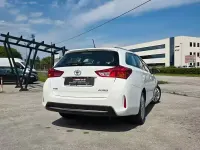 Usata Toyota Auris 90 CV (66 kW) 2014 Bianco Station wagon