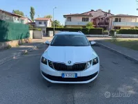 Usata Skoda Octavia G-TEC Executive 110 CV (80 kW) 2018 Bianco Station wagon