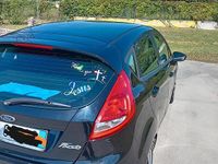 Usata Ford Fiesta 82 CV (60 kW) 2009 Nero Utilitaria