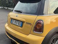 Usata Mini Cooper S Pepper 174 CV (127 kW) 2006 Giallo Utilitaria