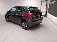 Usata Kia Venga Active 90 CV (66 kW) 2016 Grigio Utilitaria