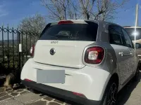 Usata Smart ForFour 71 CV (52 kW) 2016 Bianco Utilitaria
