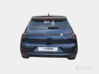 Usata Renault 5 E-Tech Komfort 77 kW (106 CV) 2025 Bluazzurro Berlina
