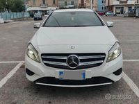 Usata Mercedes A180 109 CV (80 kW) 2015 Bianco Berlina