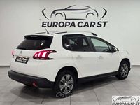 Usata Peugeot 2008 Allure 102 CV (75 kW) 2019 Bianco SUV