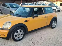 Usata Mini ONE 75 CV (55 kW) 2009 Giallo Utilitaria