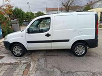 Usata Fiat Doblò 84 CV (61 kW) 2009 Monovolume