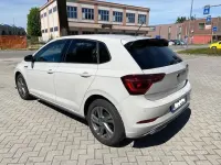 Usata VW Polo R-line 95 CV (69 kW) 2023 Beige Utilitaria