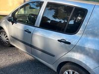 Usata Renault Modus 2005 Grigio Monovolume