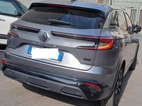 Usata Renault Austral Techno 130 CV (95 kW) 2023 Grigio SUV