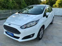 Usado Ford Fiesta Business Edition 105 HP (77 kW) 2013 Branco Sedan