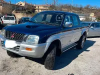 Usata Mitsubishi L200 115 CV (84 kW) 2002 Blu Pick-up
