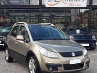 Usata Fiat Sedici 120 CV (88 kW) 2006 Oro SUV
