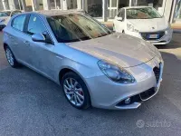 Usata Alfa Romeo Giulietta Super 120 CV (88 kW) 2020 Grigio Utilitaria