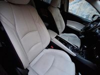 Begagnad Mazda 3 Exceed 105 HK (77 kW) 2017 Sedan