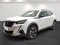 Usata Peugeot 2008 Allure 102 CV (75 kW) 2023 Bianco SUV