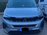 Nuova Peugeot Rifter Allure 102 CV (75 kW) 2025 Grigio Monovolume