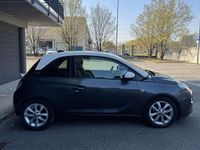 Usata Opel Adam 90 CV (66 kW) 2016 Utilitaria