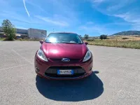 Usata Ford Fiesta Titanium 68 CV (50 kW) 2009 Rosso Berlina